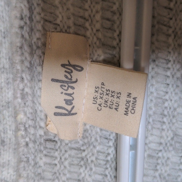 Cozy Gray Button-Up Sweater - Picture 2 of 3